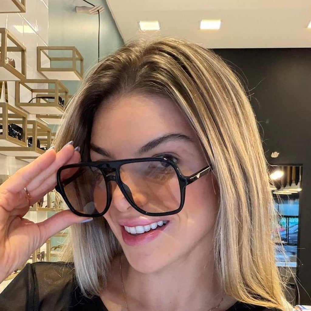 Óculos de Sol Emporio Armani Preto